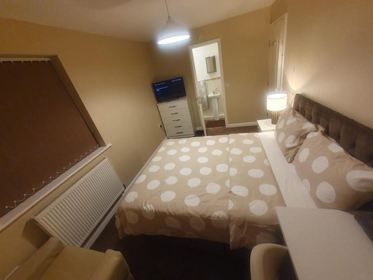 Nhyl Homes Bradford  Buitenkant foto