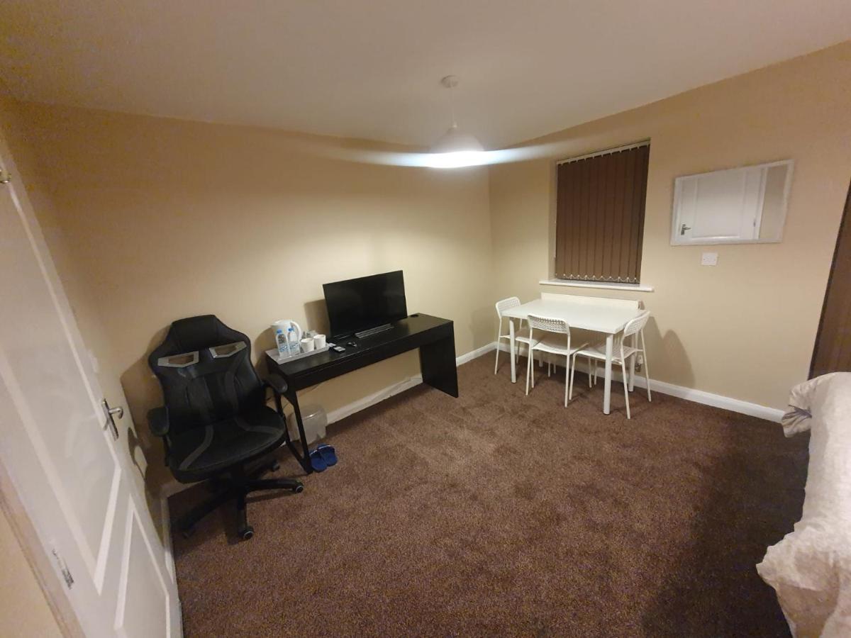 Nhyl Homes Bradford  Buitenkant foto