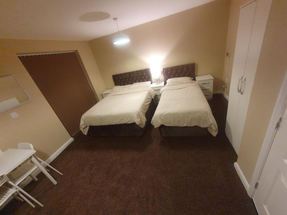 Nhyl Homes Bradford  Buitenkant foto